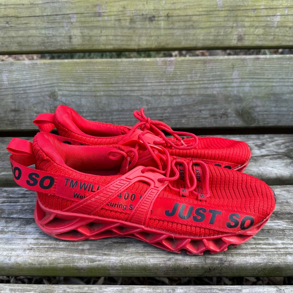 Just So So Mens Red Blade Running Shoes Knit Athletic‎ Sneakers EU Sz 41 US Sz 8